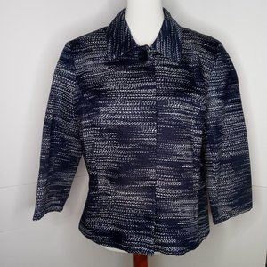 Print blazer with accent buttons